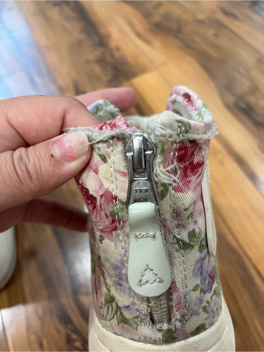 R13 Distressed High-Top Platform Sneakers - Cream Floral - Picture 3 of 10